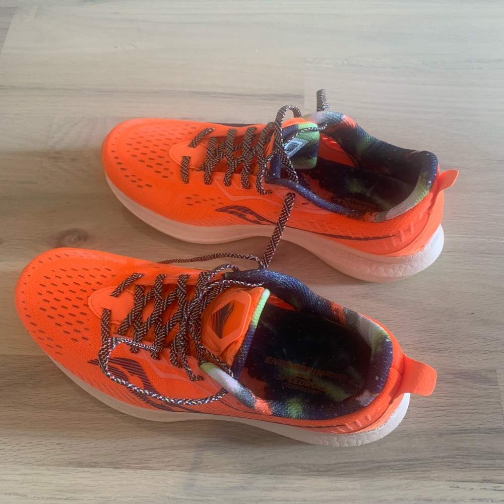 Saucony Endorphin Speed Series 2